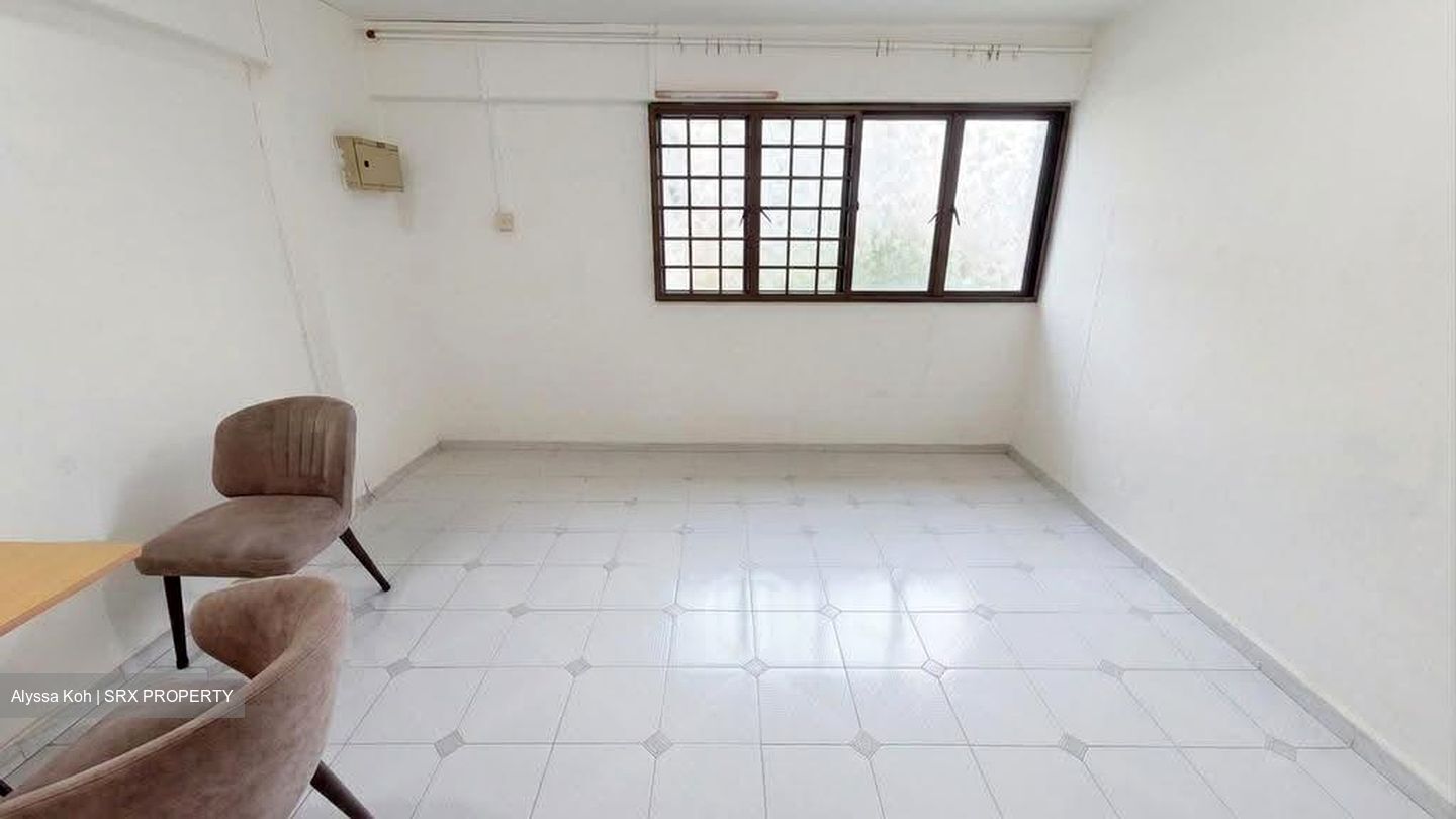 Blk 319 Bukit Batok Street 33 (Bukit Batok), HDB 5 Rooms #610225111